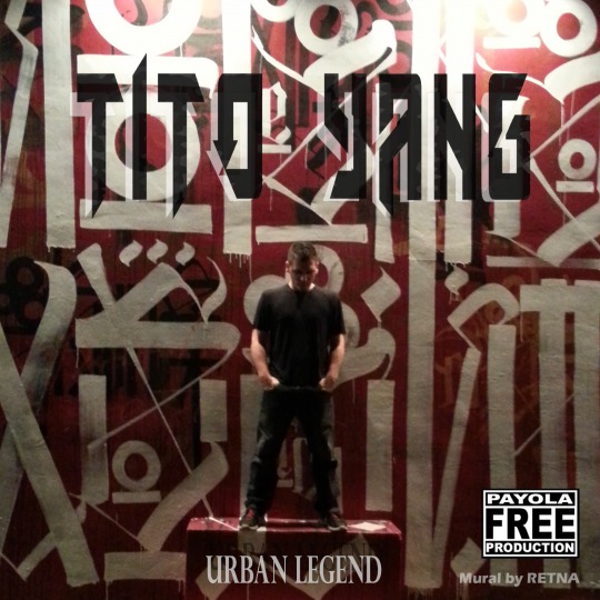 Portada de Urban Legend: figura frente a un mural rojo y blanco, con el nombre Tito Yang.
